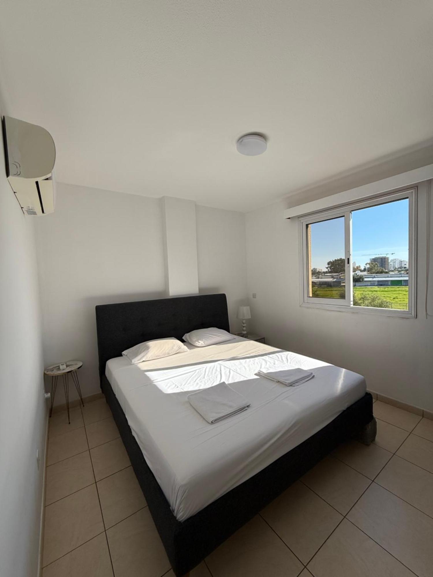 Sunrise Apartment Larnaca Exterior foto