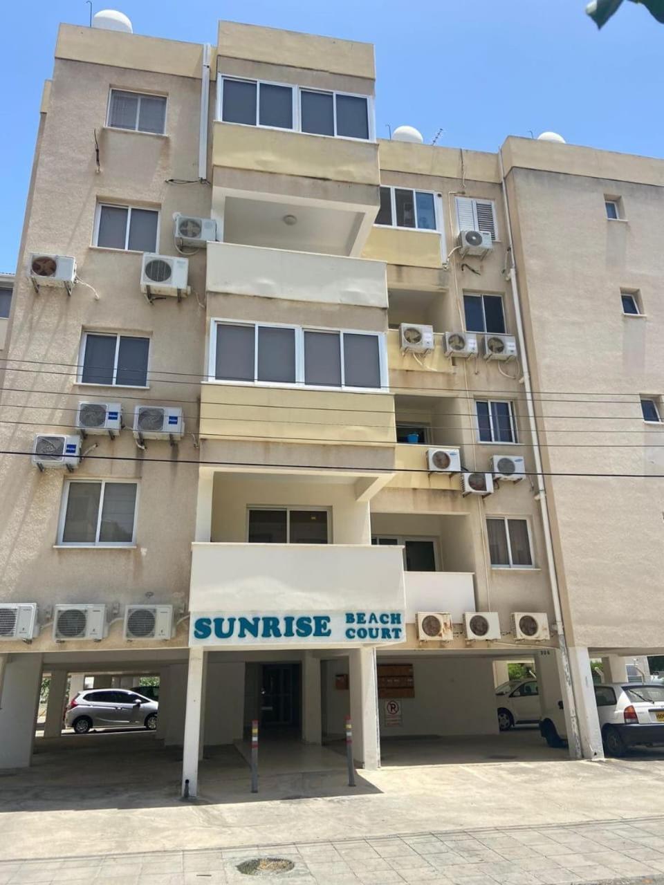Sunrise Apartment Larnaca Exterior foto